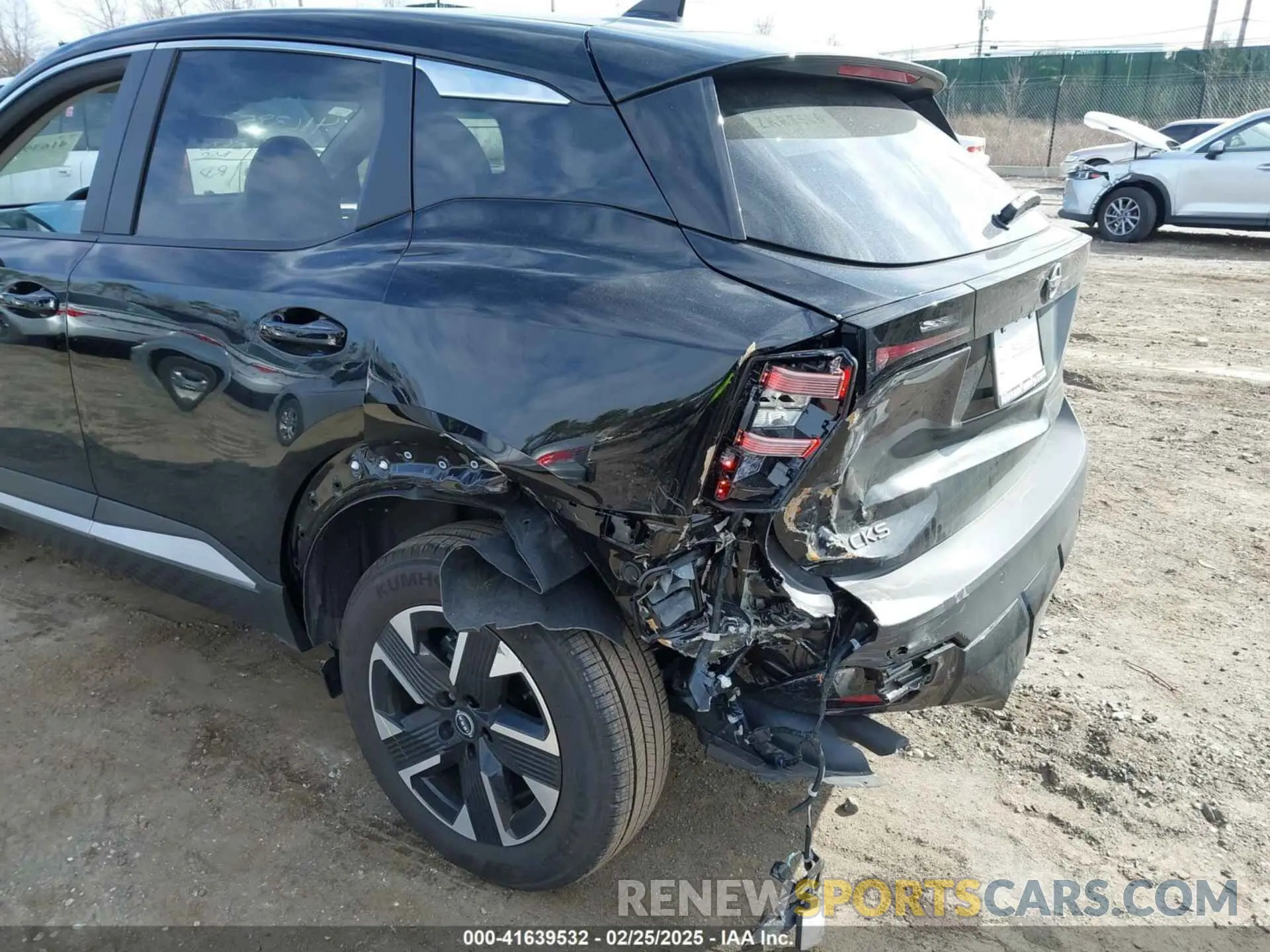 6 Photograph of a damaged car 3N8AP6CB0SL341585 NISSAN KICKS 2025