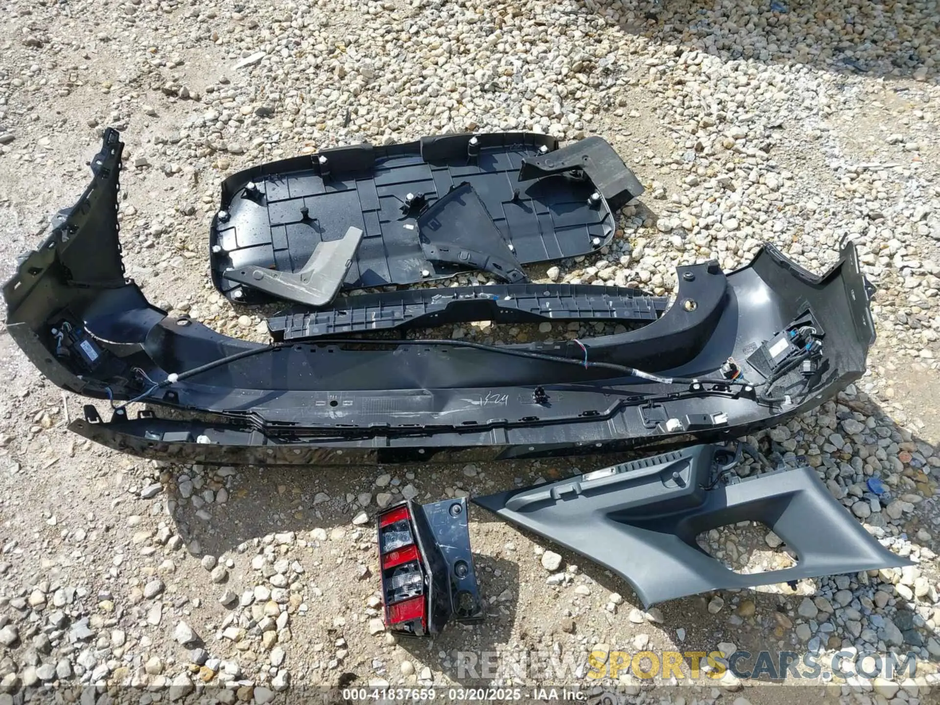 12 Photograph of a damaged car 3N8AP6CB5SL311157 NISSAN KICKS 2025