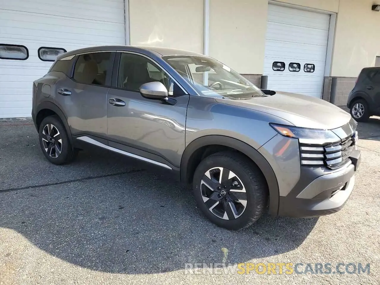 4 Photograph of a damaged car 3N8AP6CB5SL380348 NISSAN KICKS 2025