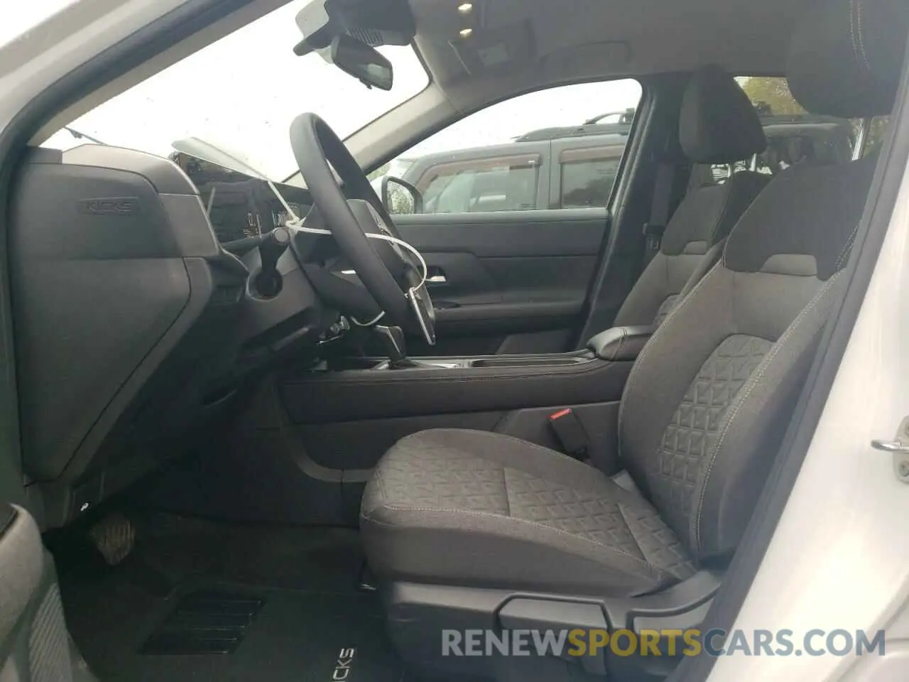 7 Photograph of a damaged car 3N8AP6CB6SL300460 NISSAN KICKS 2025
