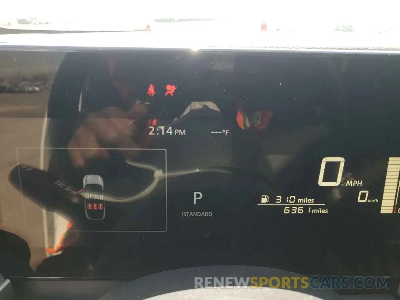 9 Photograph of a damaged car 3N8AP6CB8SL300282 NISSAN KICKS 2025