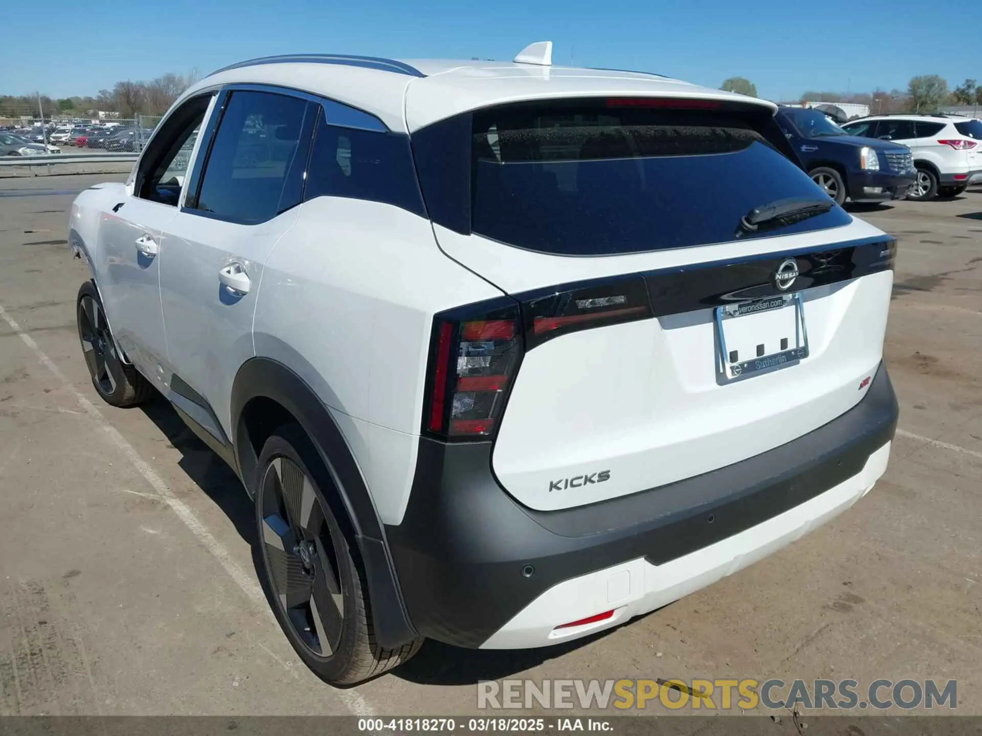 3 Photograph of a damaged car 3N8AP6DA0SL336411 NISSAN KICKS 2025