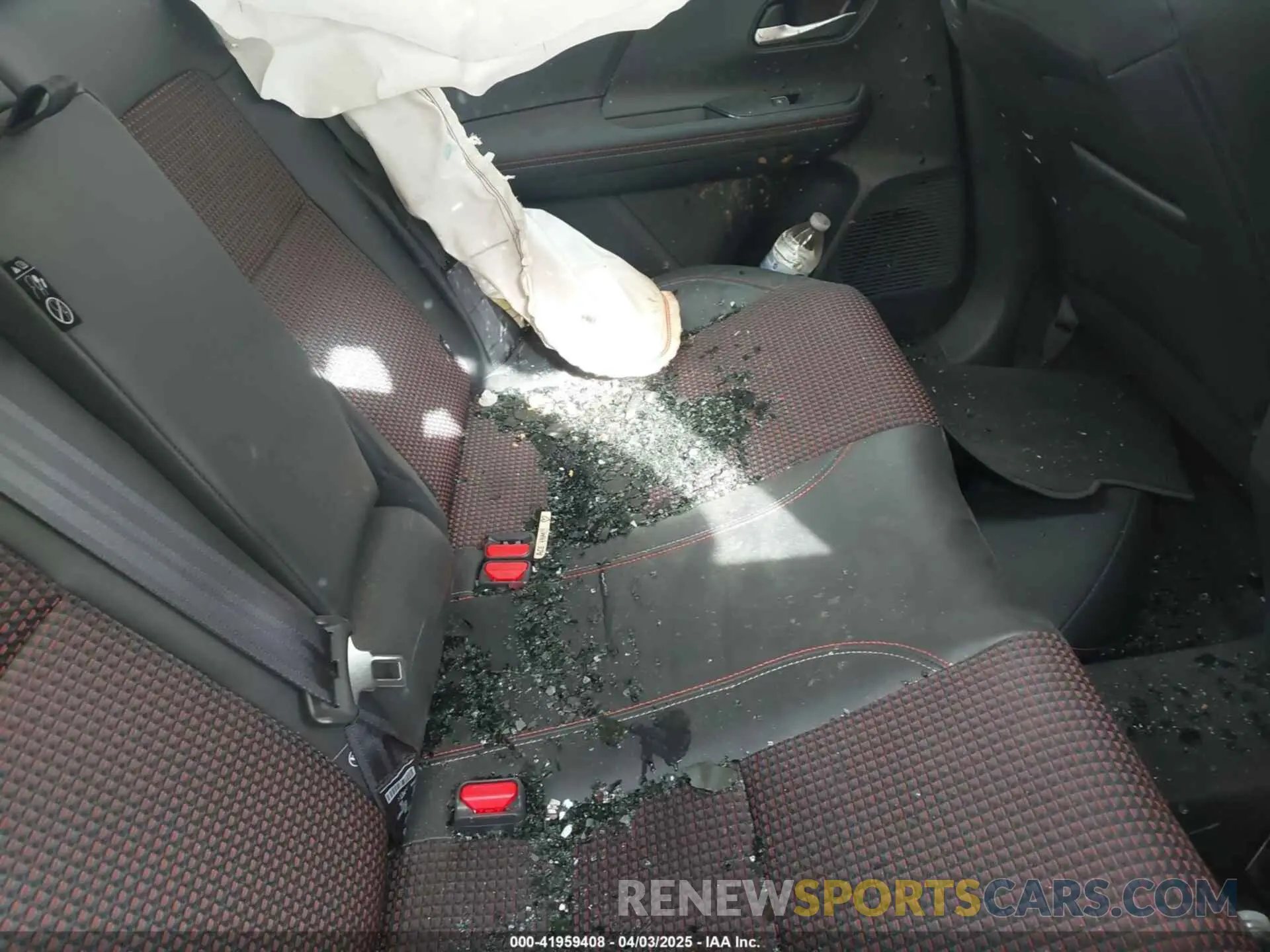 8 Photograph of a damaged car 3N8AP6DA3SL365384 NISSAN KICKS 2025