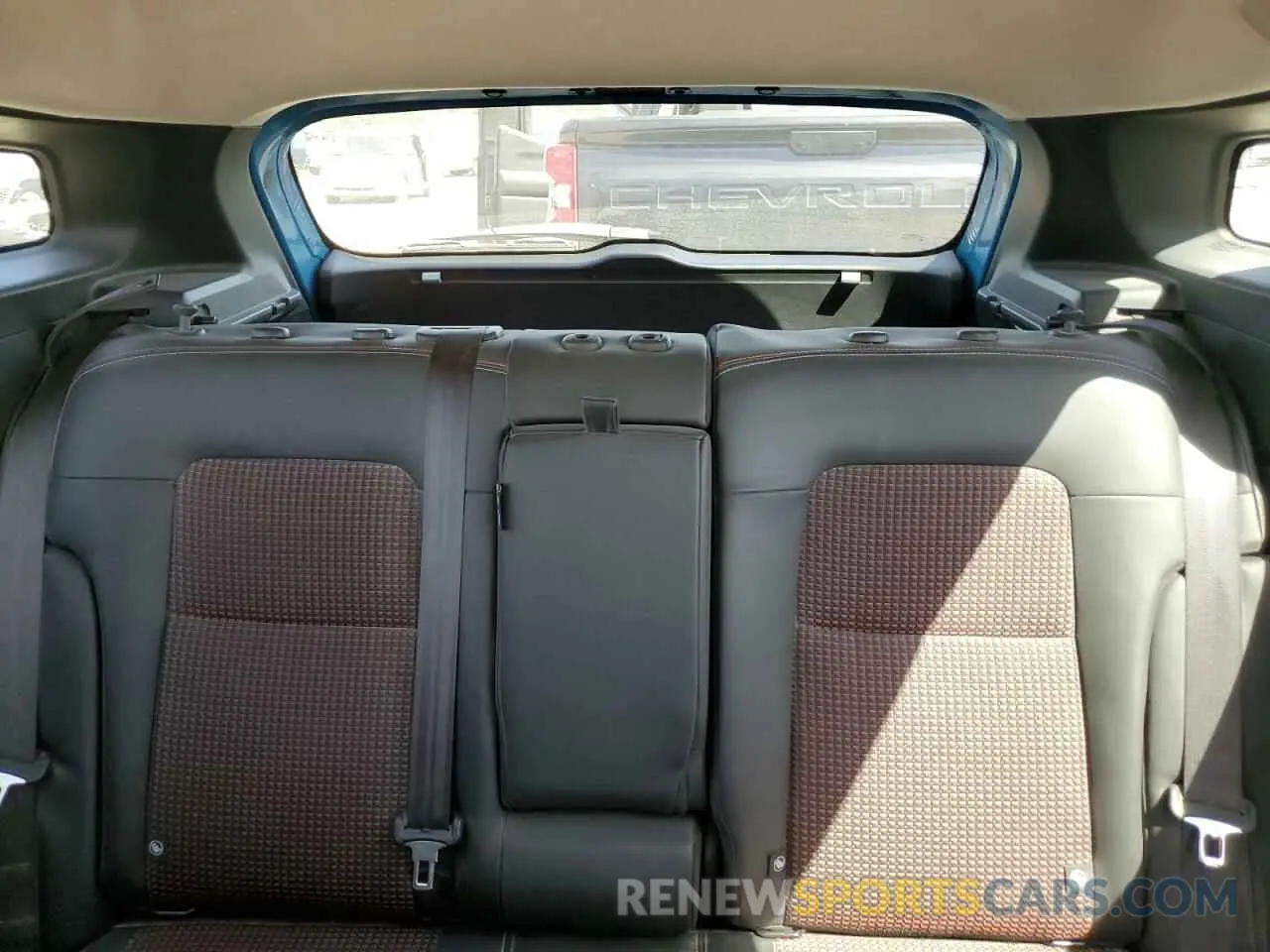 10 Photograph of a damaged car 3N8AP6DA7SL331030 NISSAN KICKS 2025