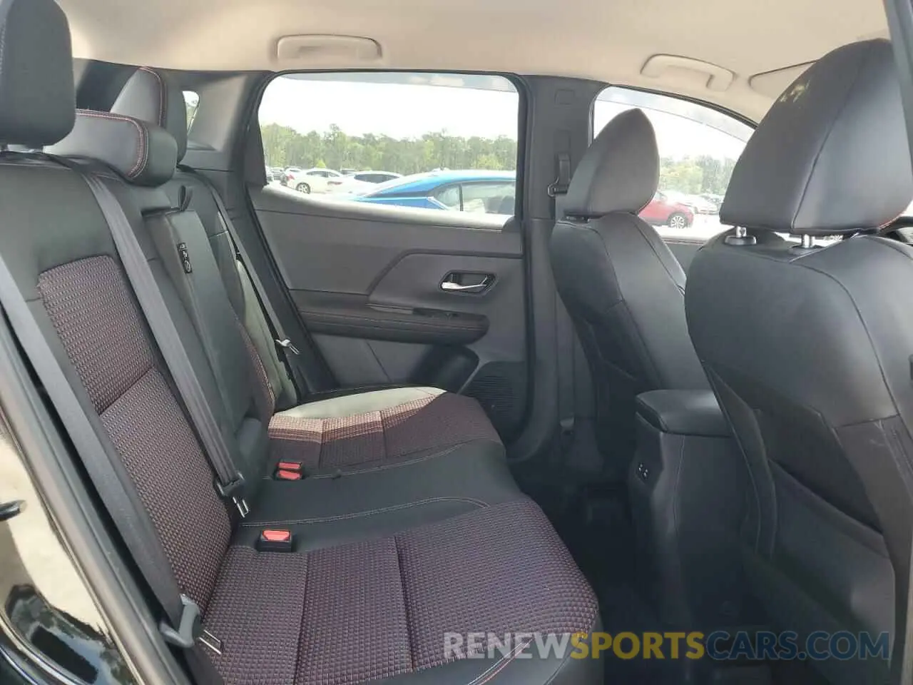 11 Photograph of a damaged car 3N8AP6DAXSL335704 NISSAN KICKS 2025