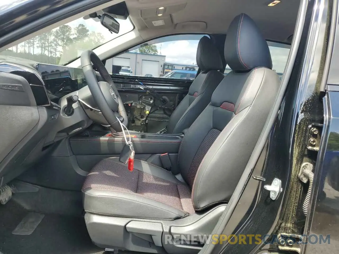 7 Photograph of a damaged car 3N8AP6DAXSL335704 NISSAN KICKS 2025