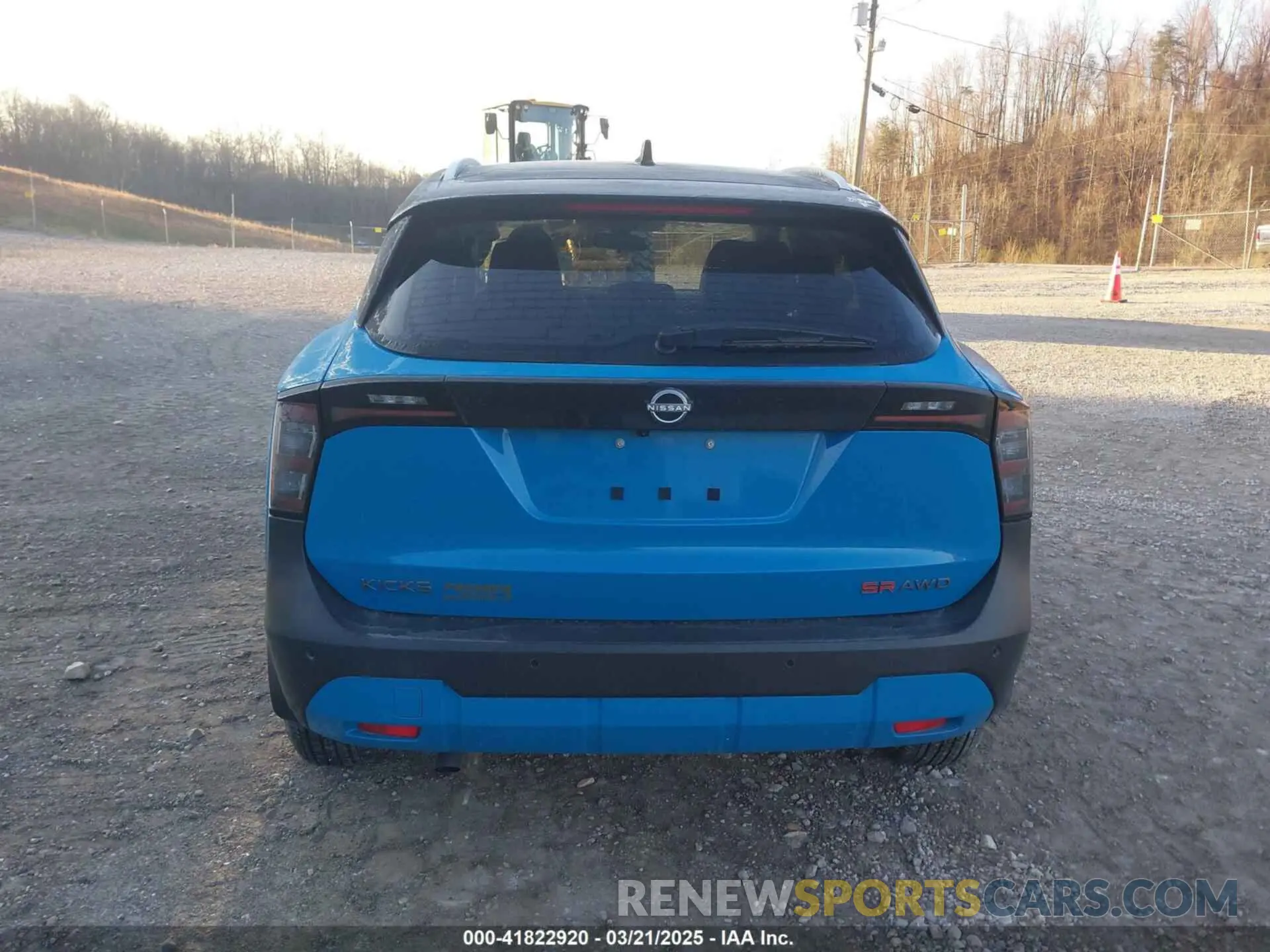 17 Photograph of a damaged car 3N8AP6DB0SL309136 NISSAN KICKS 2025