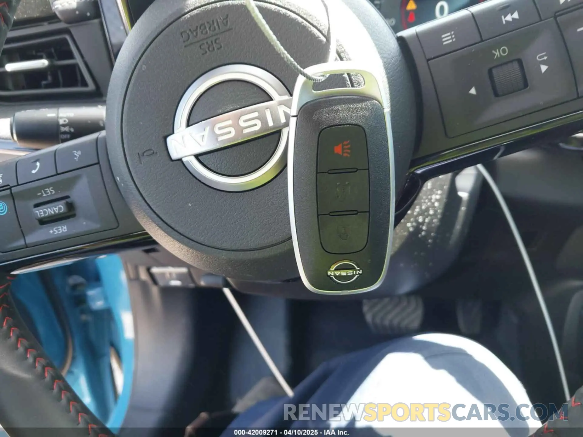 11 Photograph of a damaged car 3N8AP6DB0SL321643 NISSAN KICKS 2025
