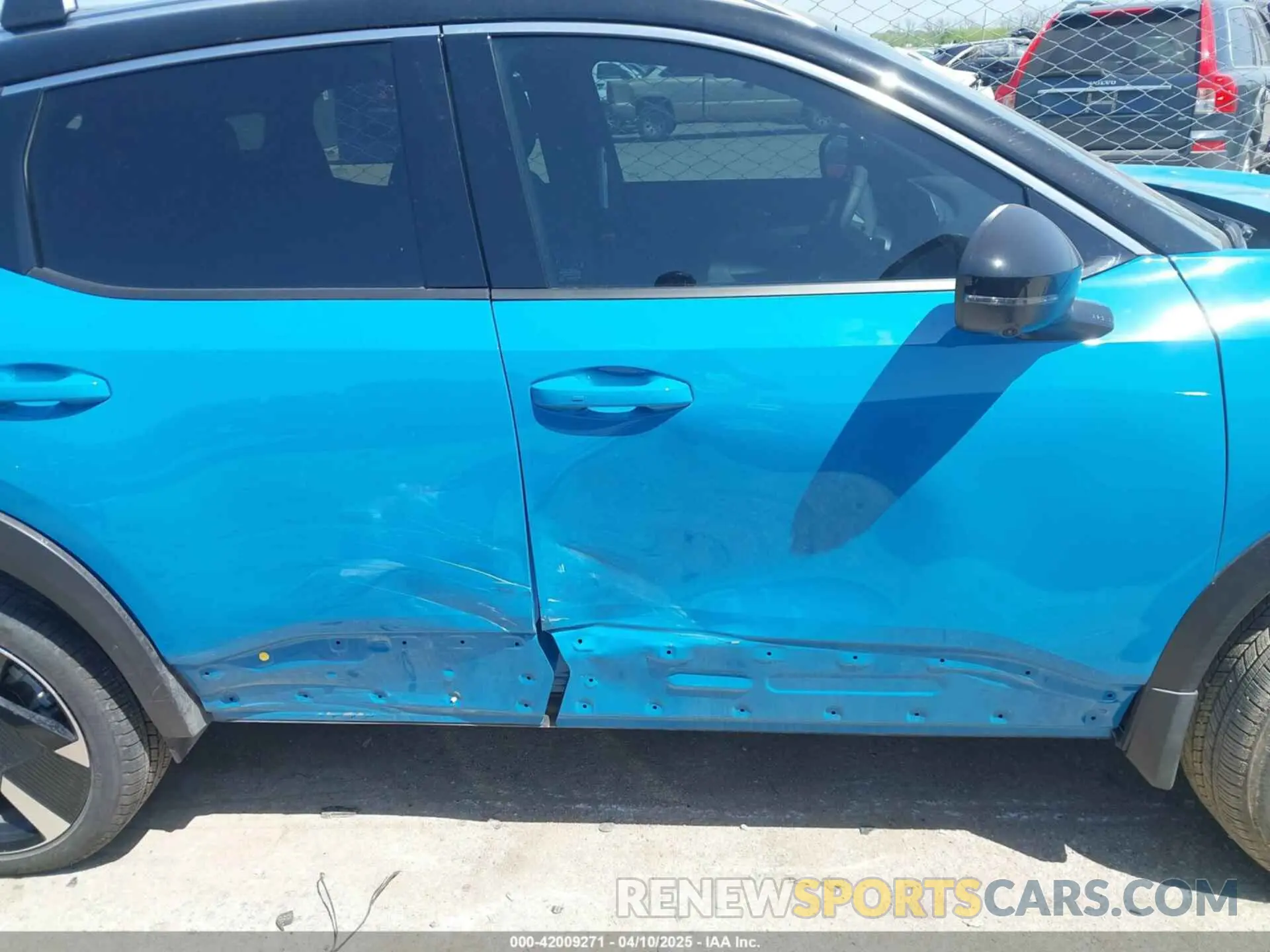 6 Photograph of a damaged car 3N8AP6DB0SL321643 NISSAN KICKS 2025