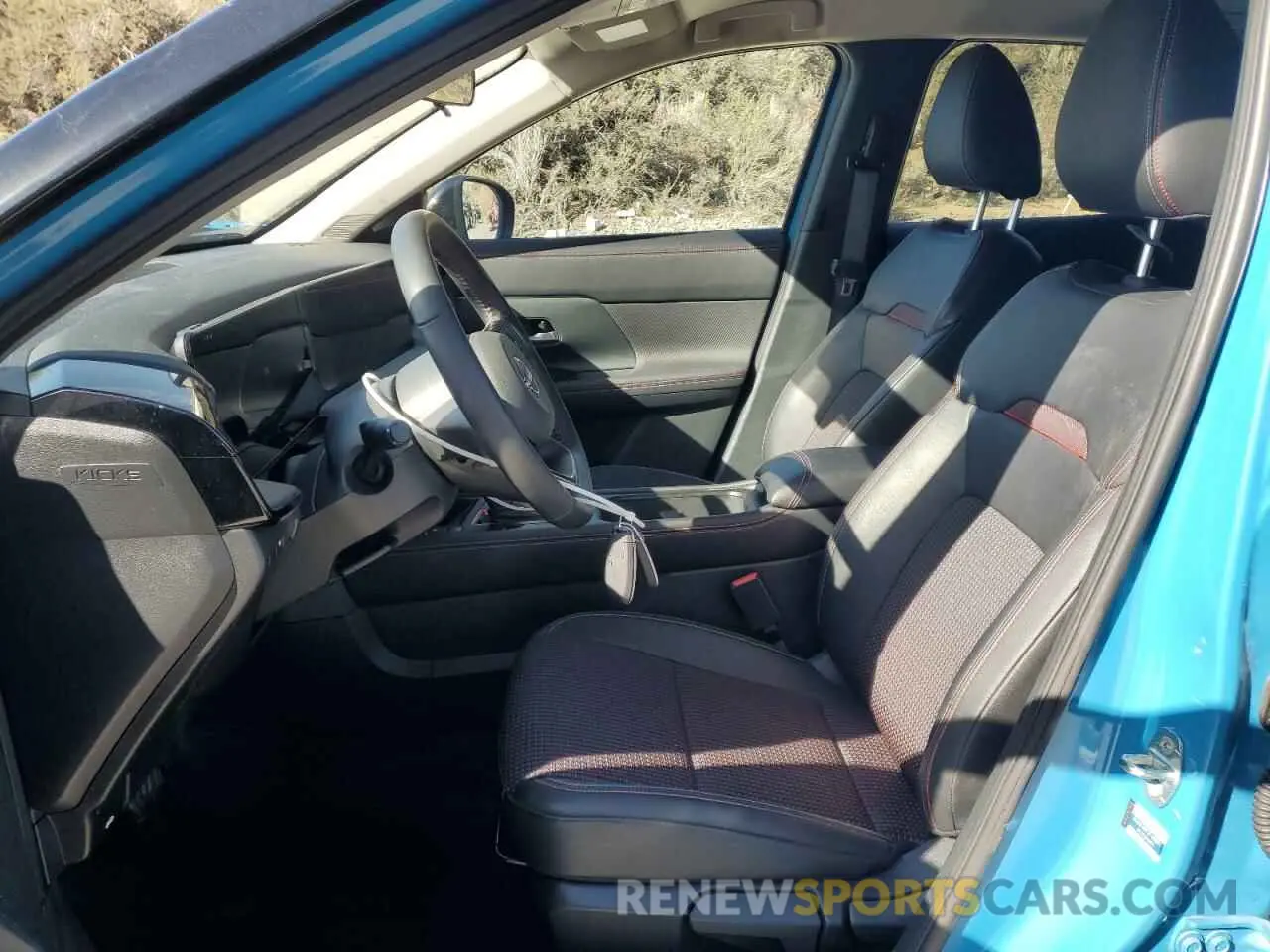 7 Photograph of a damaged car 3N8AP6DB1SL317374 NISSAN KICKS 2025