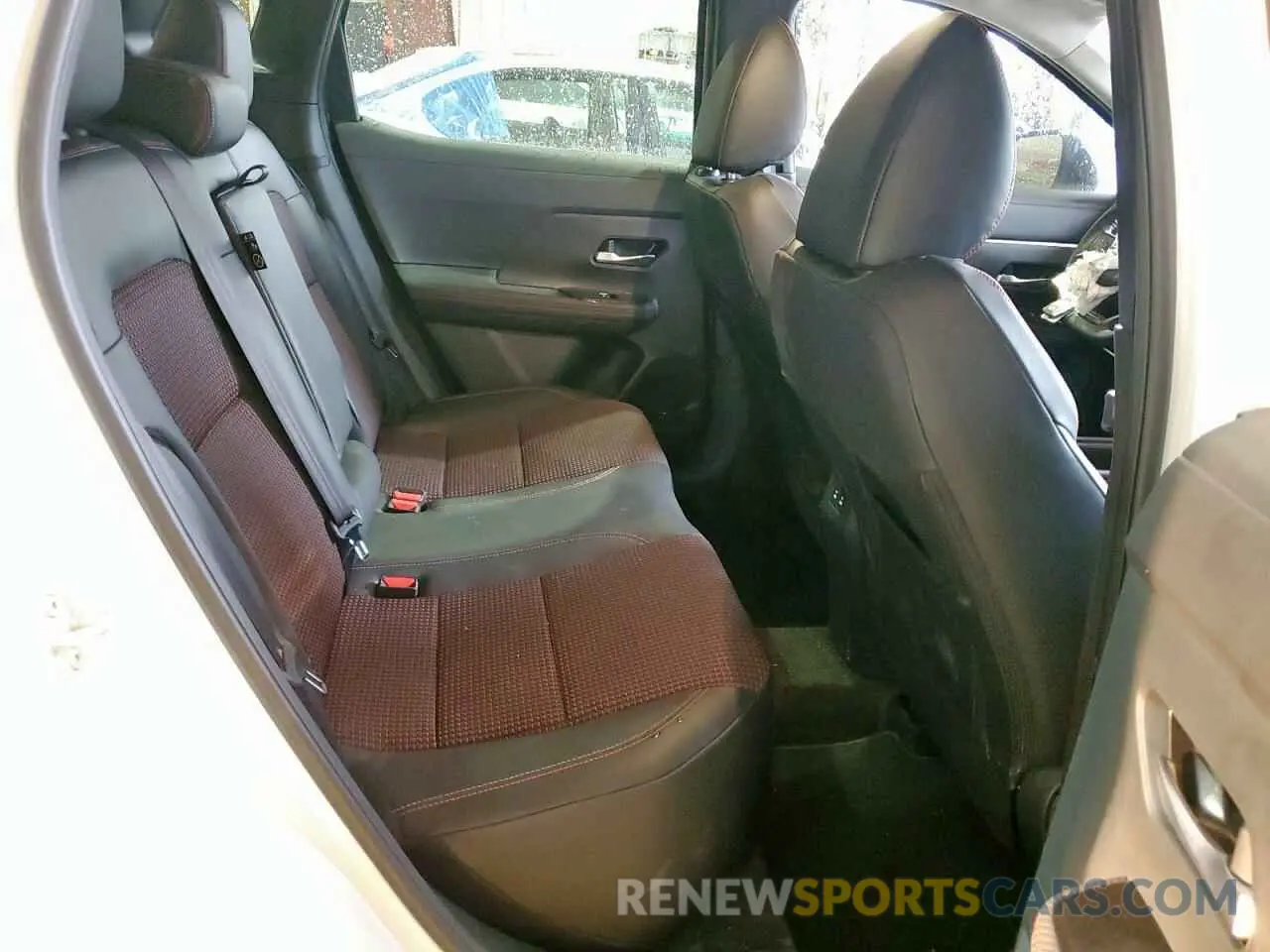 11 Photograph of a damaged car 3N8AP6DB2SL364882 NISSAN KICKS 2025