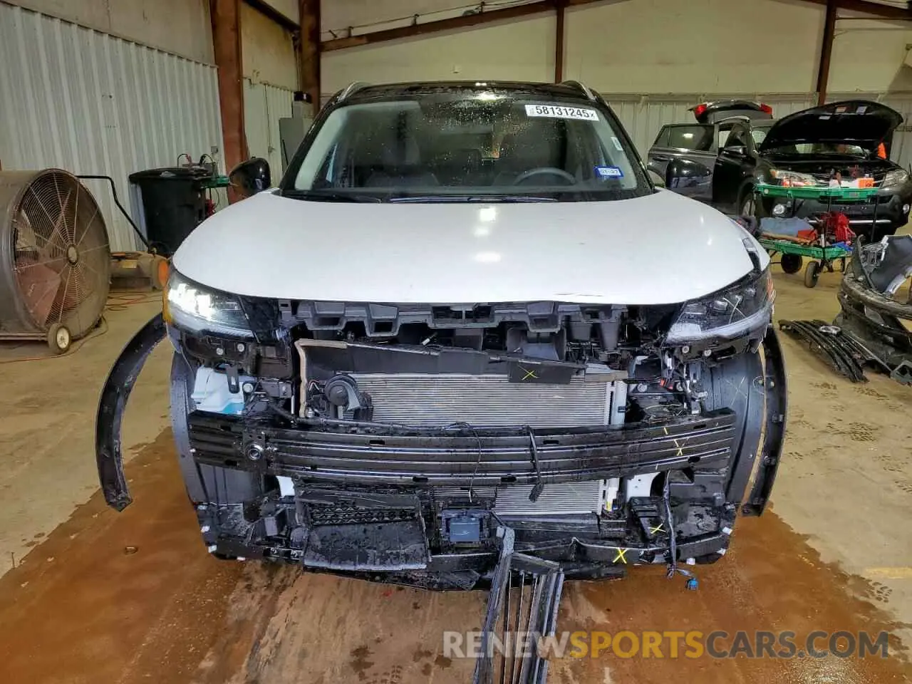 5 Photograph of a damaged car 3N8AP6DB2SL364882 NISSAN KICKS 2025