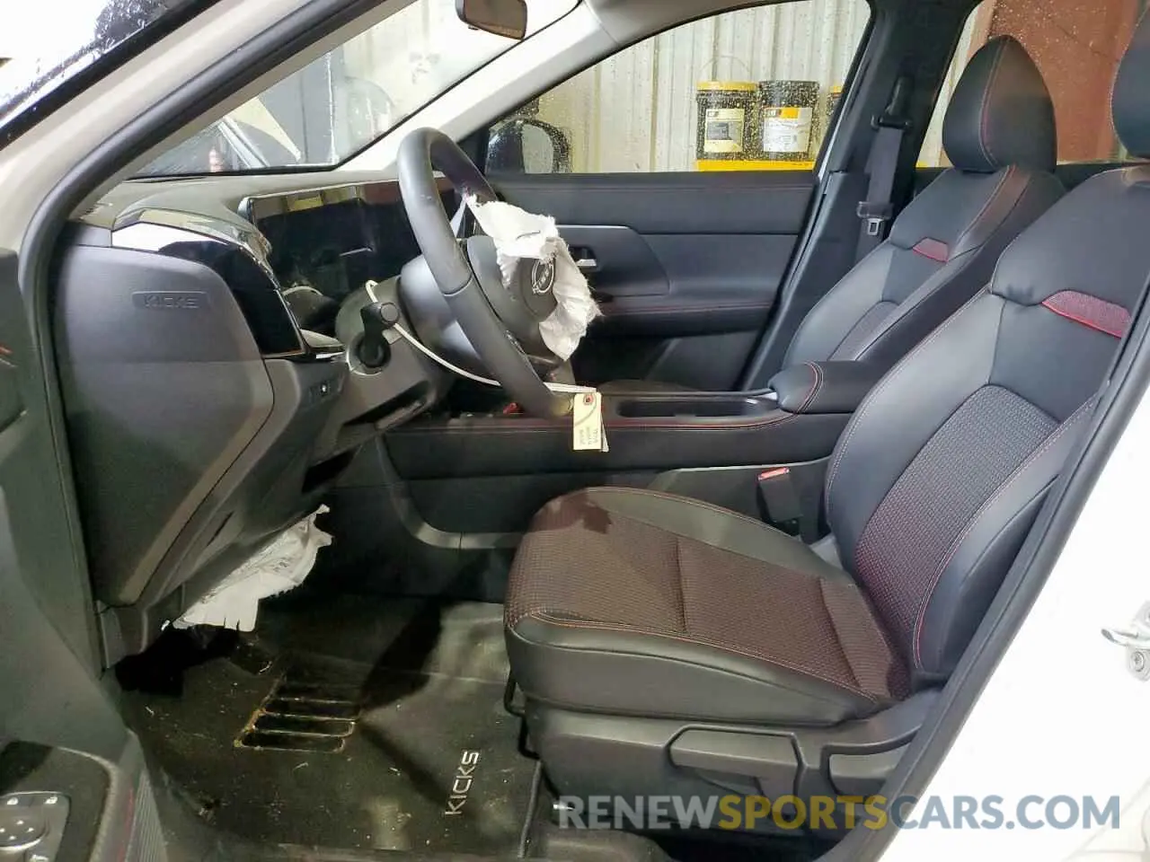 7 Photograph of a damaged car 3N8AP6DB2SL364882 NISSAN KICKS 2025