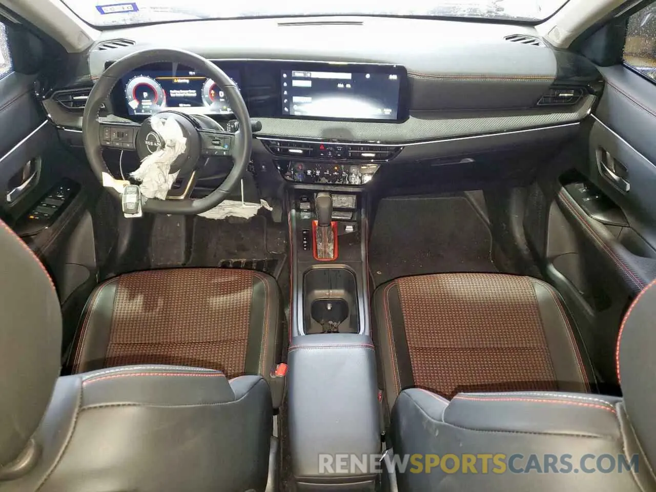 8 Photograph of a damaged car 3N8AP6DB2SL364882 NISSAN KICKS 2025
