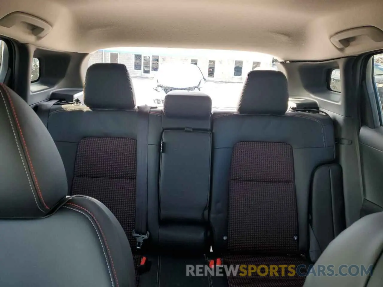 10 Photograph of a damaged car 3N8AP6DB5SL333142 NISSAN KICKS 2025