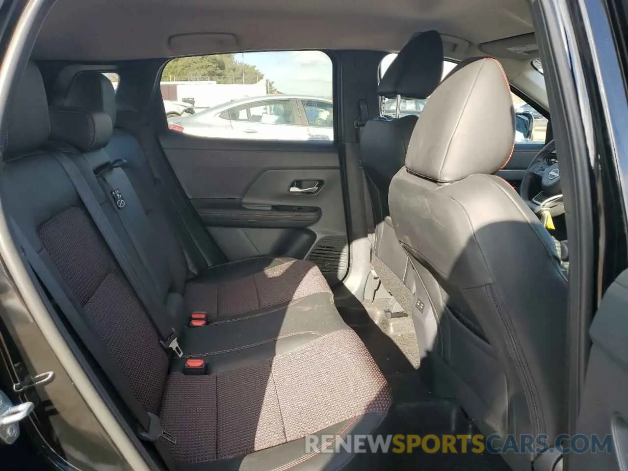 12 Photograph of a damaged car 3N8AP6DB5SL333142 NISSAN KICKS 2025