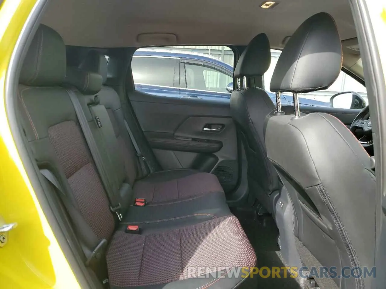 11 Photograph of a damaged car 3N8AP6DB6SL348877 NISSAN KICKS 2025
