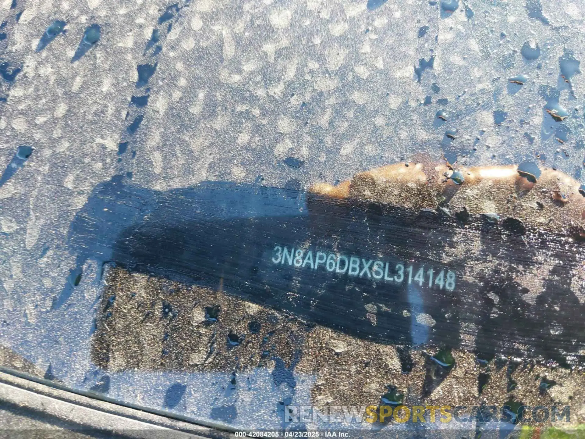 17 Photograph of a damaged car 3N8AP6DBXSL314148 NISSAN KICKS 2025