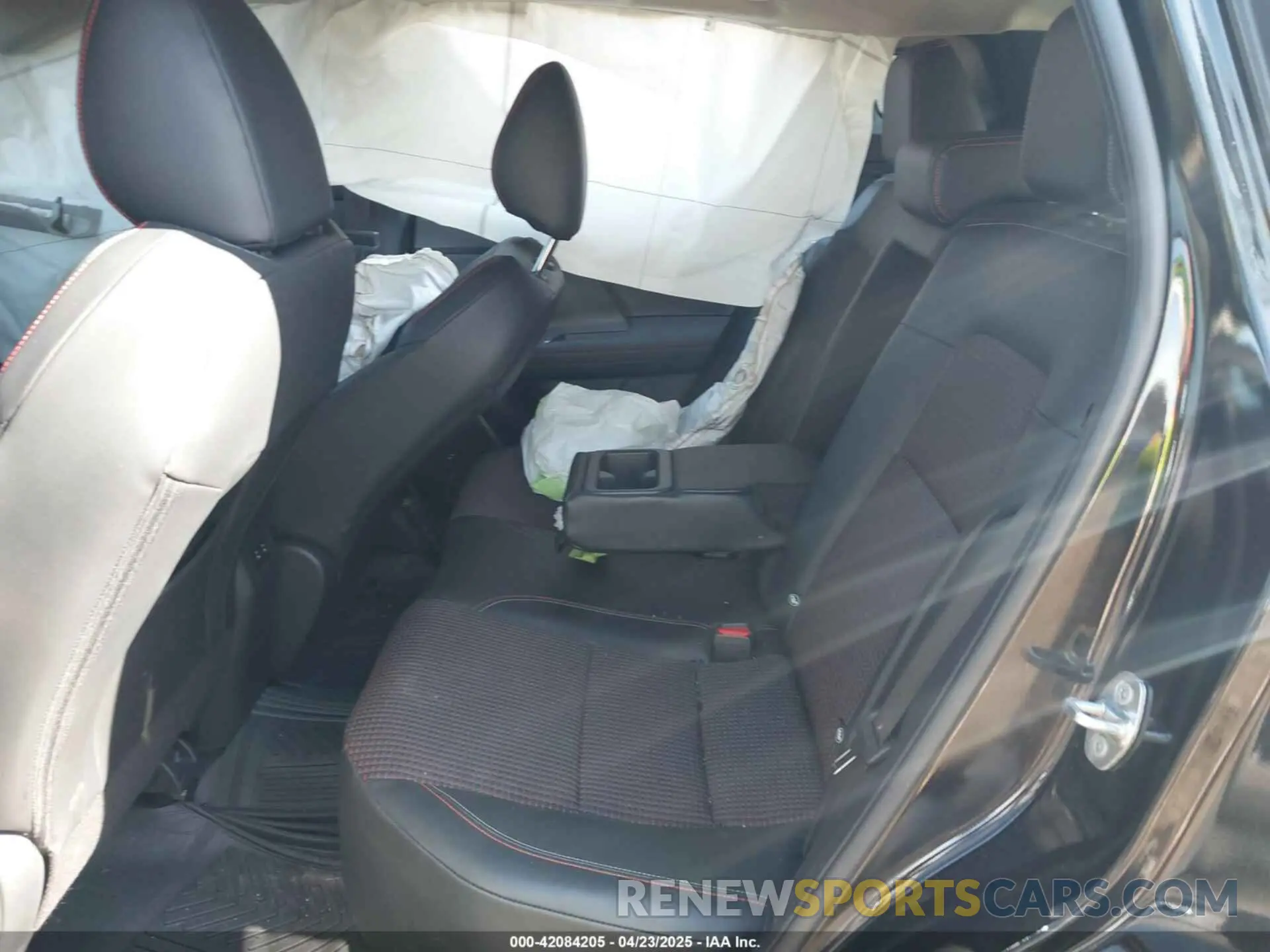 8 Photograph of a damaged car 3N8AP6DBXSL314148 NISSAN KICKS 2025