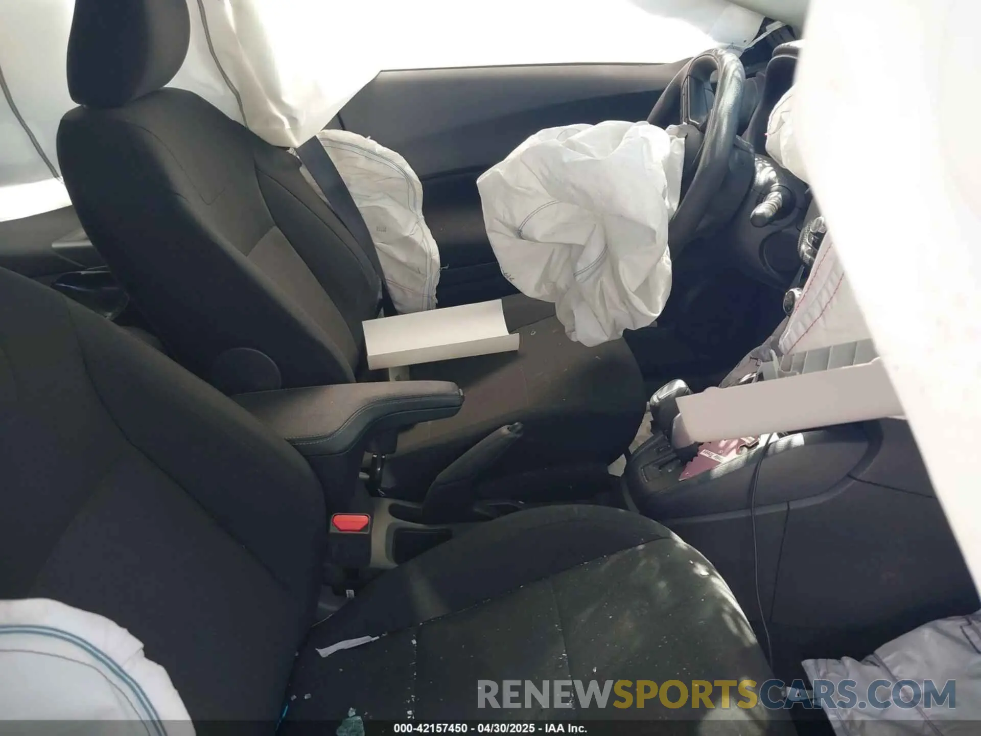 5 Photograph of a damaged car 3N1CP5BV0SL473596 NISSAN KICKS PLAY 2025