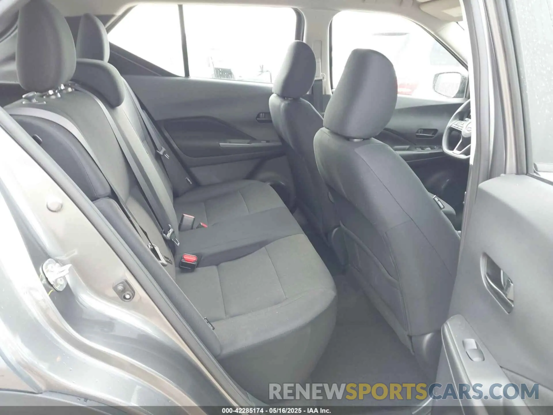 8 Photograph of a damaged car 3N1CP5BVXSL478059 NISSAN KICKS PLAY 2025