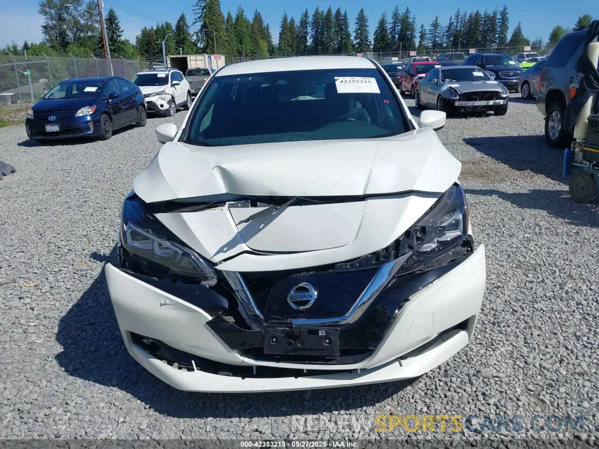 12 Photograph of a damaged car 1N4AZ1CP0KC314523 NISSAN LEAF 2019