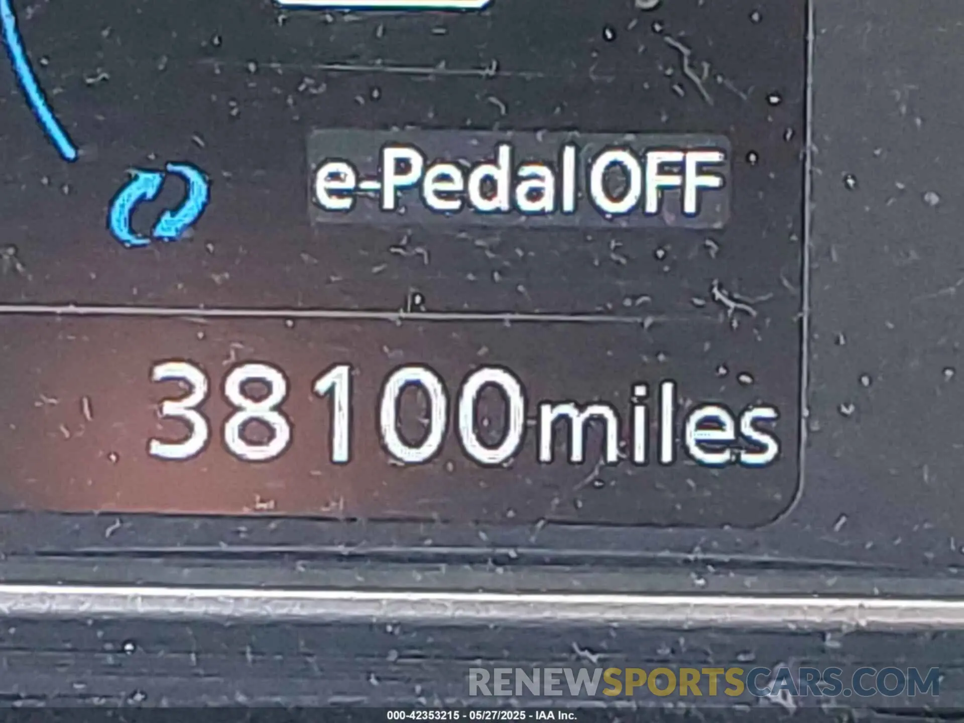 15 Photograph of a damaged car 1N4AZ1CP0KC314523 NISSAN LEAF 2019