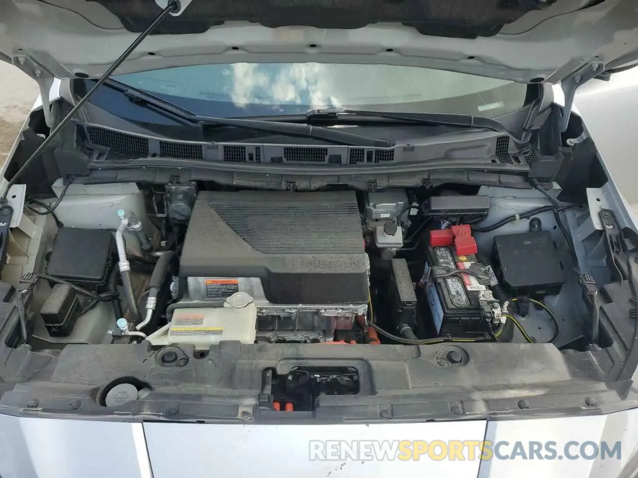 11 Photograph of a damaged car 1N4AZ1CP1KC303840 NISSAN LEAF 2019