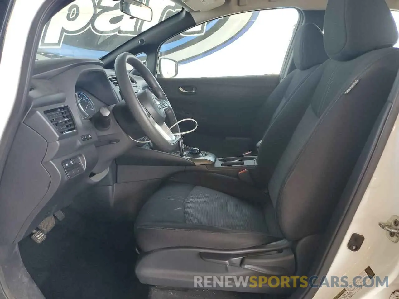 7 Photograph of a damaged car 1N4AZ1CP1KC306317 NISSAN LEAF 2019