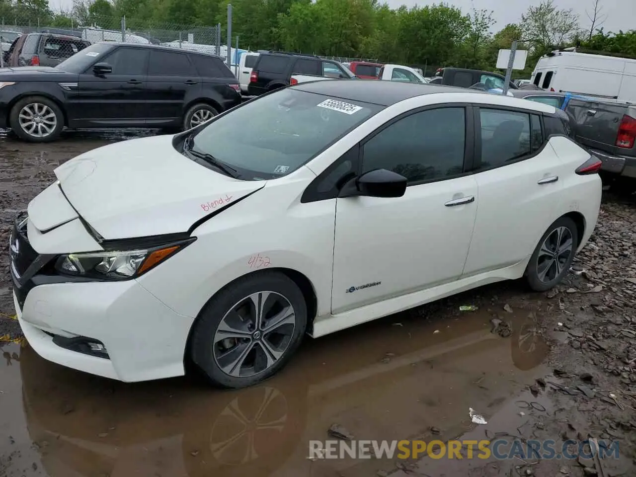 1 Photograph of a damaged car 1N4AZ1CP1KC306320 NISSAN LEAF 2019