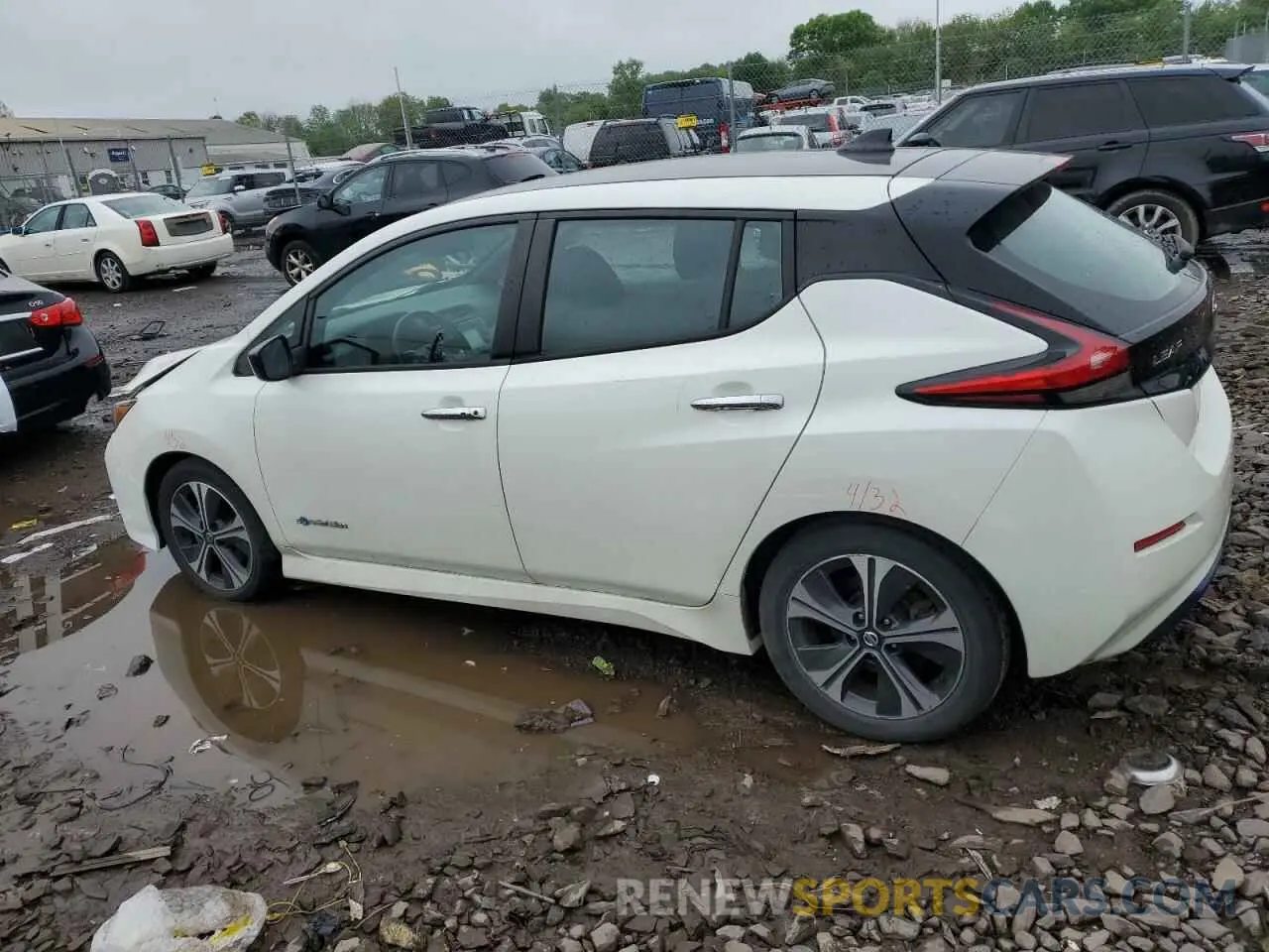2 Photograph of a damaged car 1N4AZ1CP1KC306320 NISSAN LEAF 2019