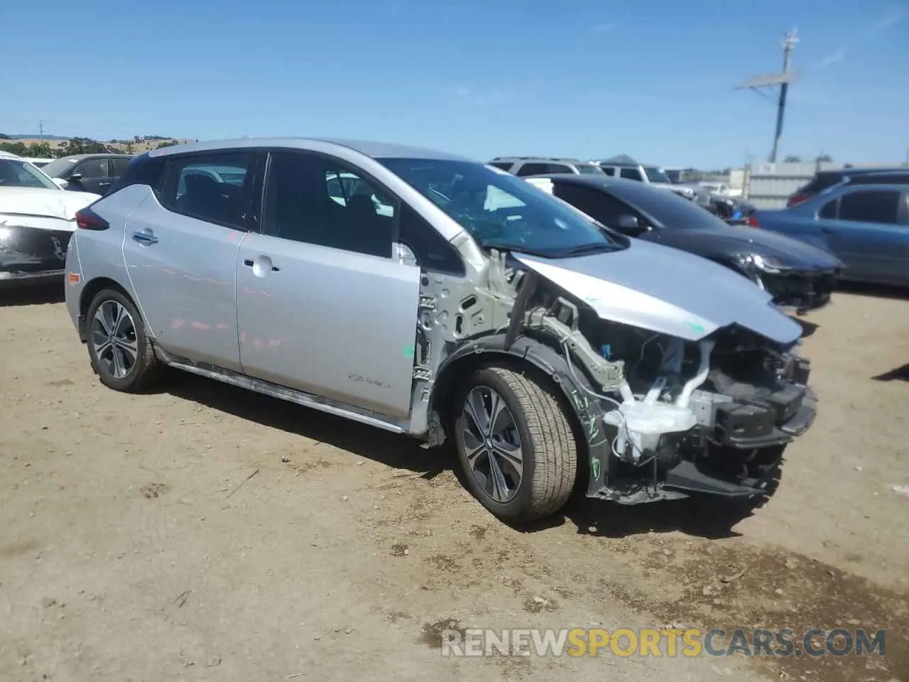 4 Photograph of a damaged car 1N4AZ1CP2KC321859 NISSAN LEAF 2019