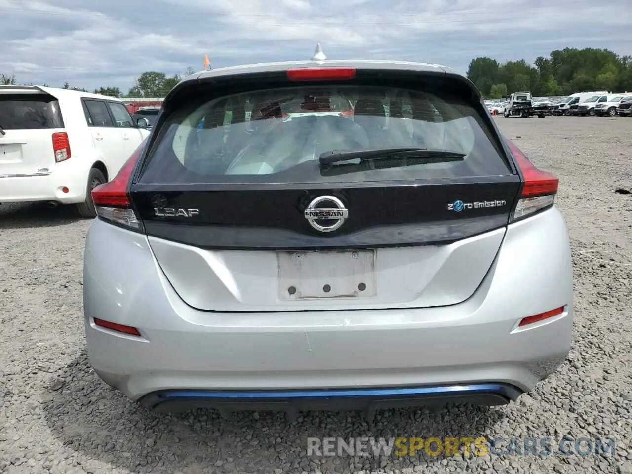 6 Photograph of a damaged car 1N4AZ1CP3KC307985 NISSAN LEAF 2019
