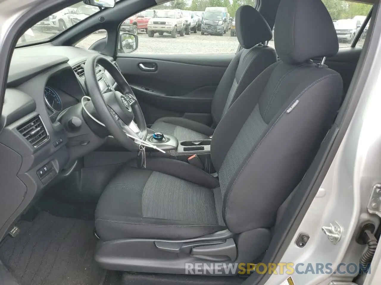 7 Photograph of a damaged car 1N4AZ1CP3KC307985 NISSAN LEAF 2019