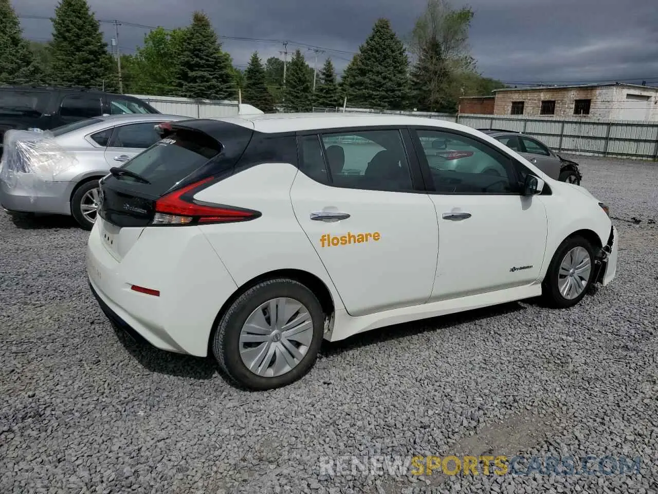3 Photograph of a damaged car 1N4AZ1CP6KC300836 NISSAN LEAF 2019
