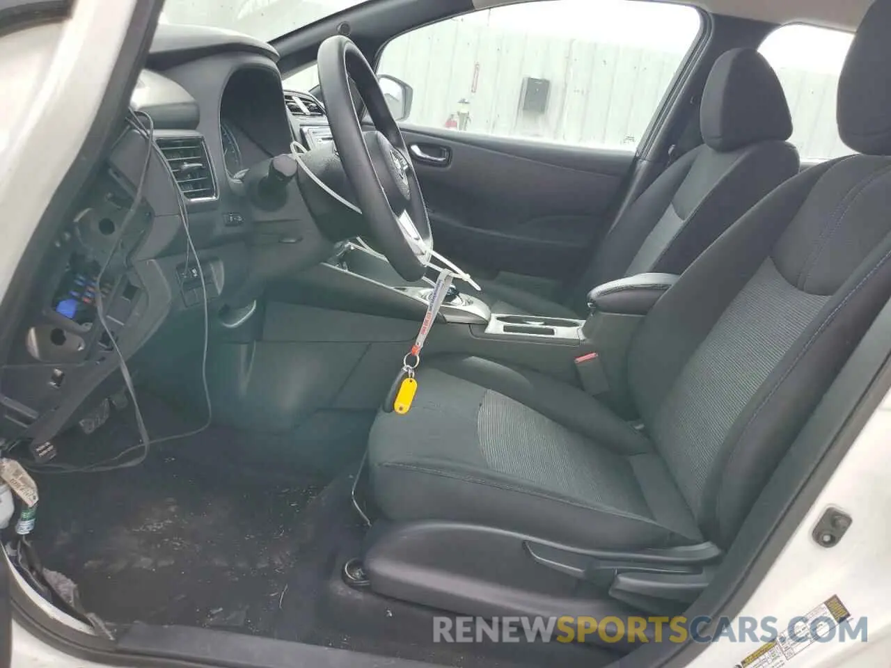 7 Photograph of a damaged car 1N4AZ1CP6KC300836 NISSAN LEAF 2019