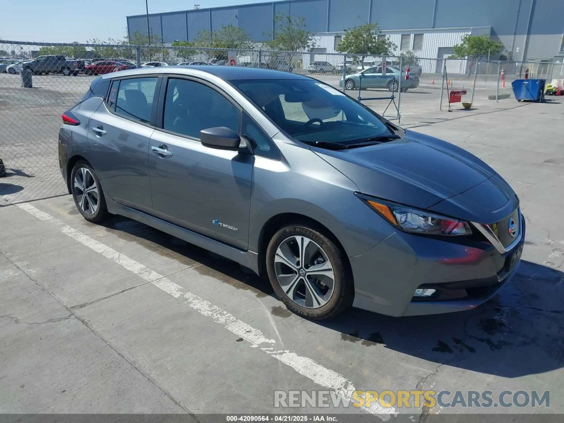 1 Photograph of a damaged car 1N4AZ1CP6KC304997 NISSAN LEAF 2019