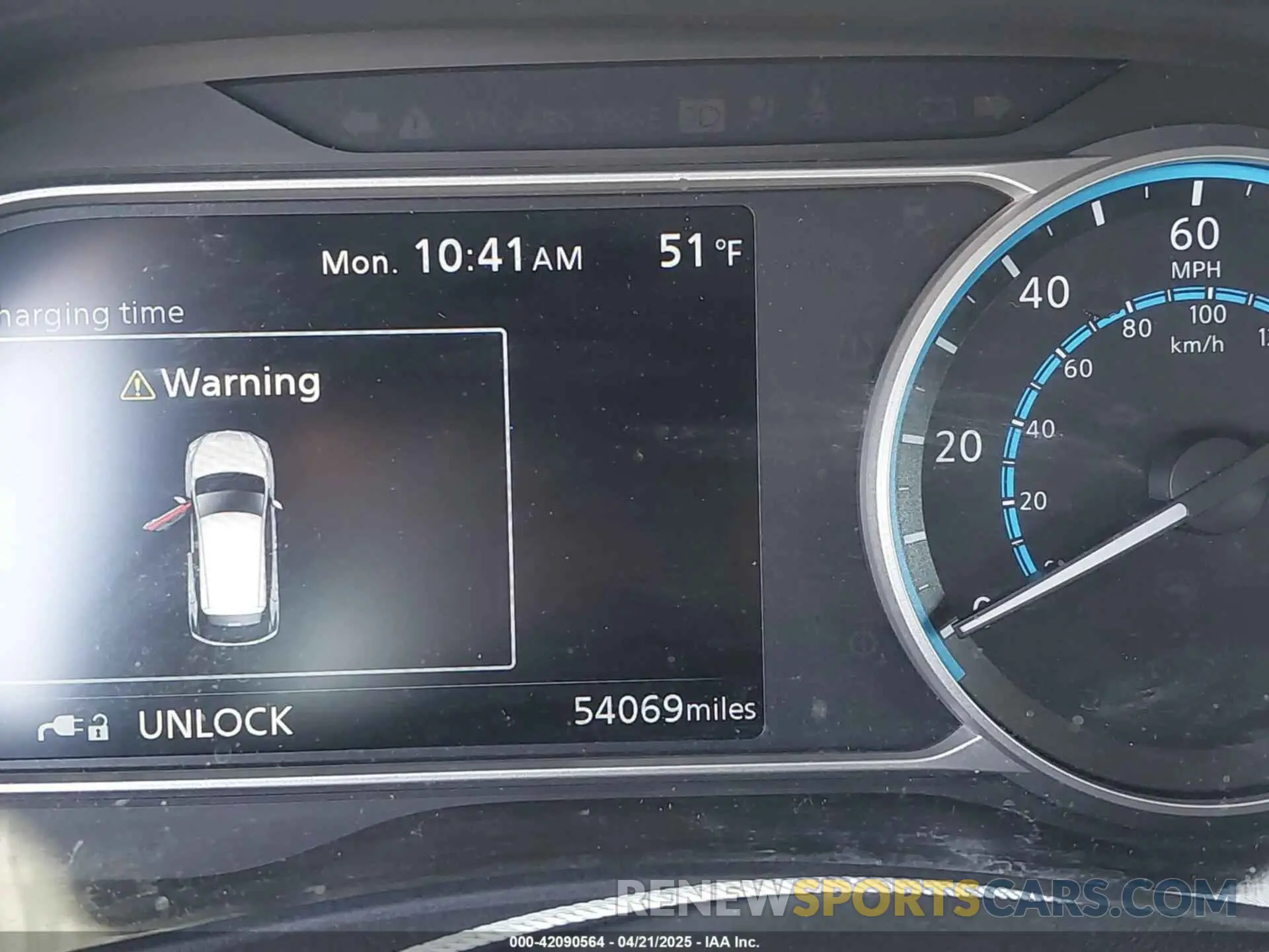 15 Photograph of a damaged car 1N4AZ1CP6KC304997 NISSAN LEAF 2019