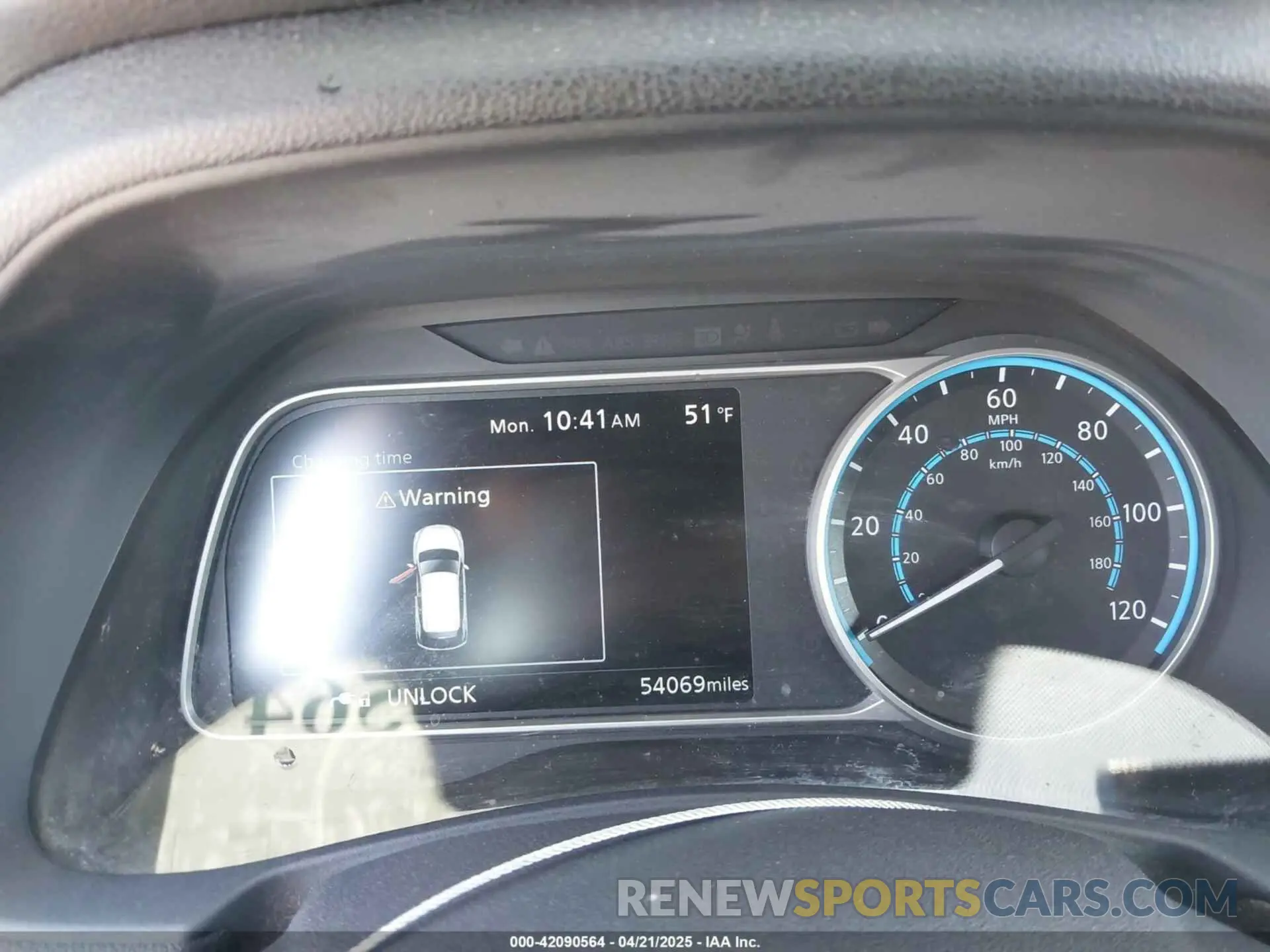 7 Photograph of a damaged car 1N4AZ1CP6KC304997 NISSAN LEAF 2019
