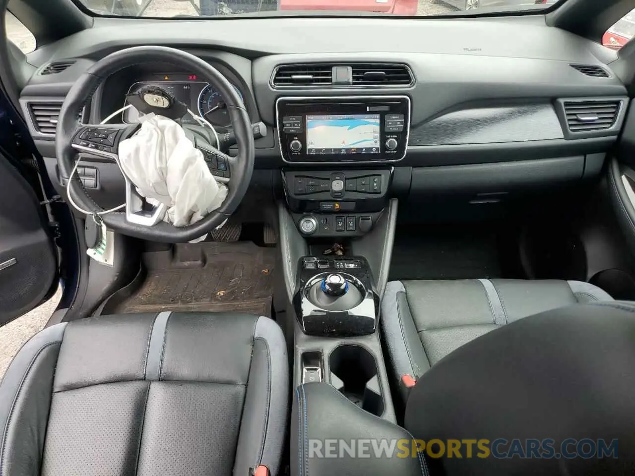 8 Photograph of a damaged car 1N4AZ1CP6KC305535 NISSAN LEAF 2019