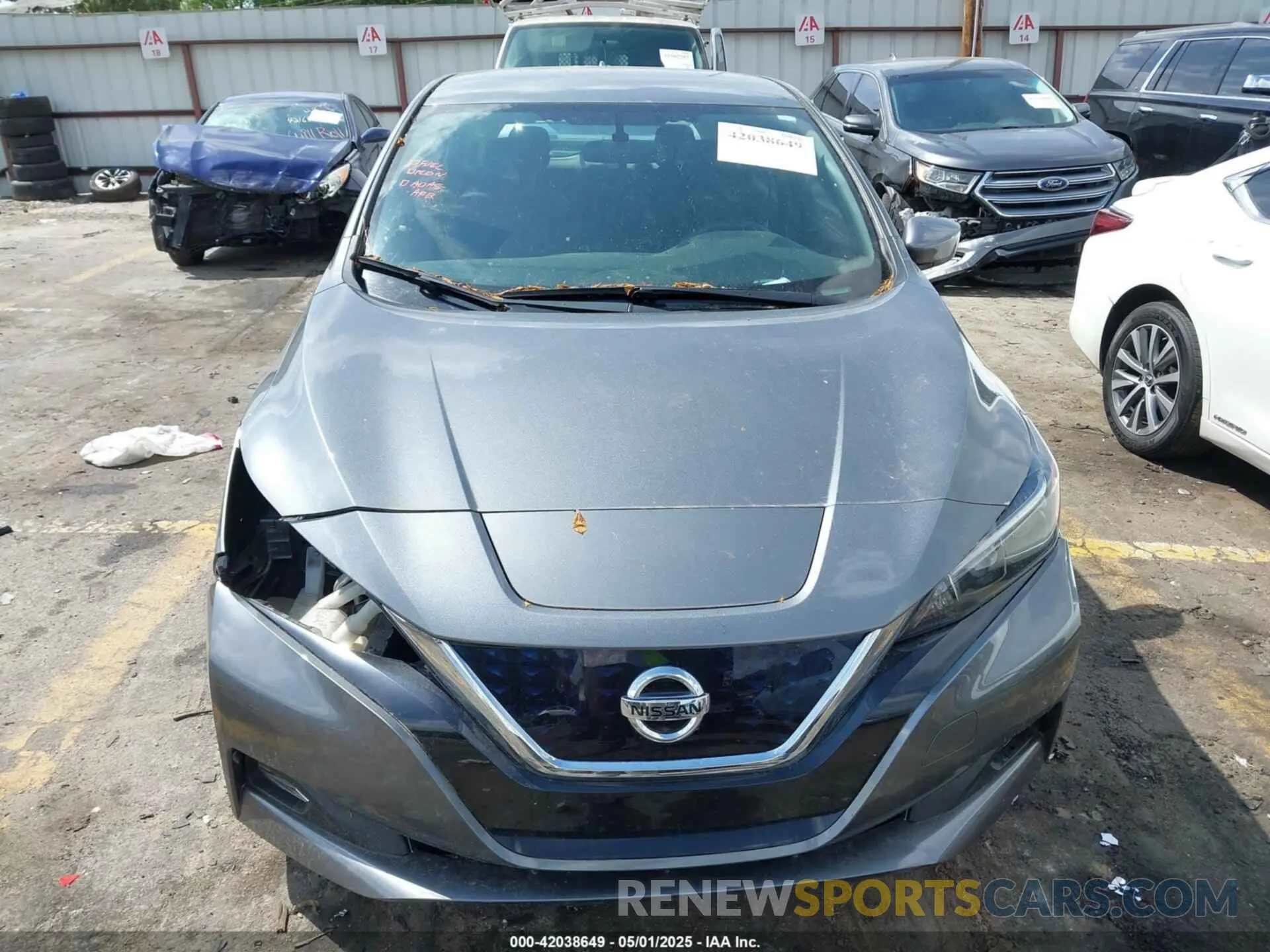 13 Photograph of a damaged car 1N4AZ1CP8KC301860 NISSAN LEAF 2019