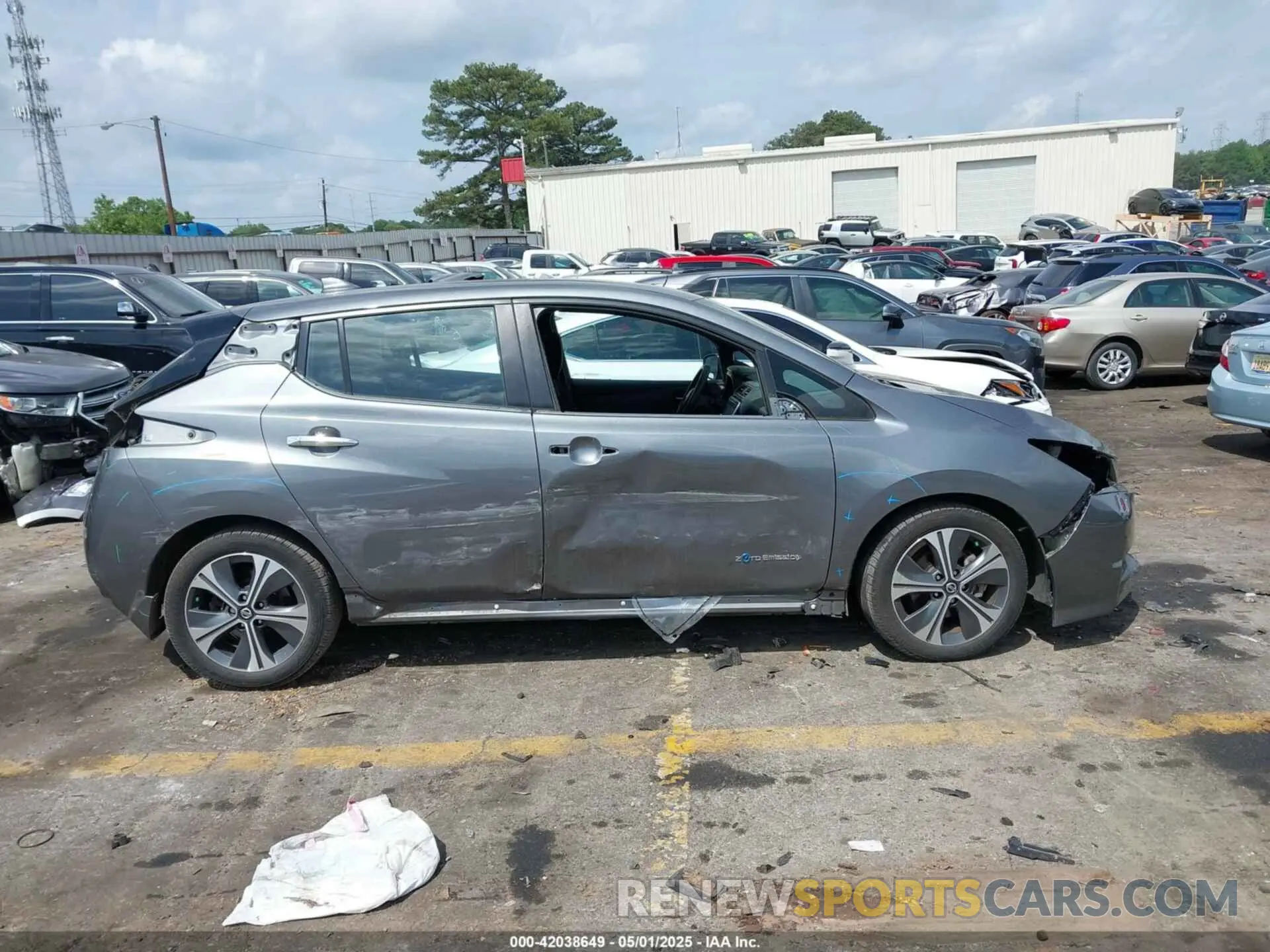 14 Photograph of a damaged car 1N4AZ1CP8KC301860 NISSAN LEAF 2019