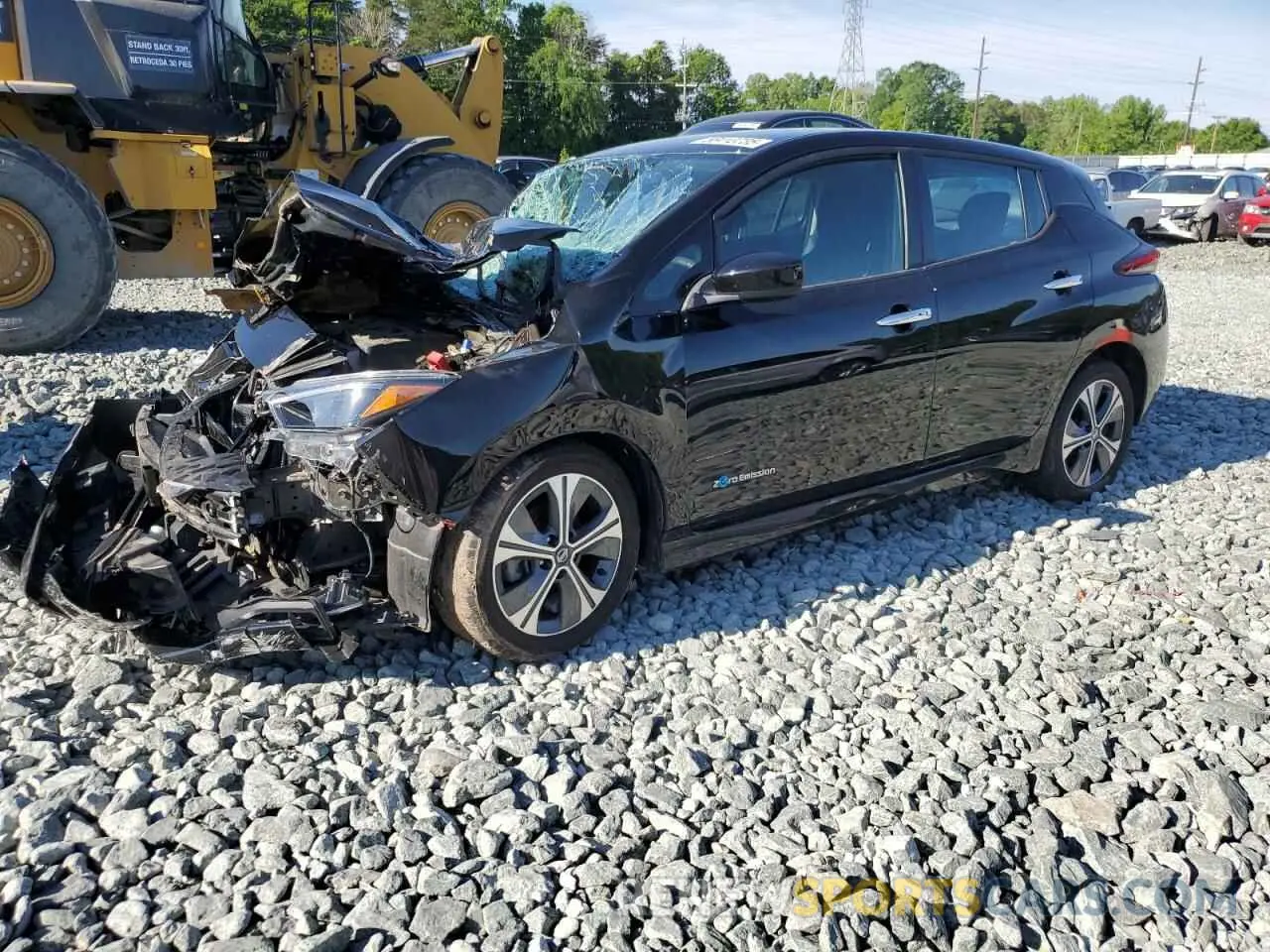 1 Photograph of a damaged car 1N4AZ1CP8KC313703 NISSAN LEAF 2019