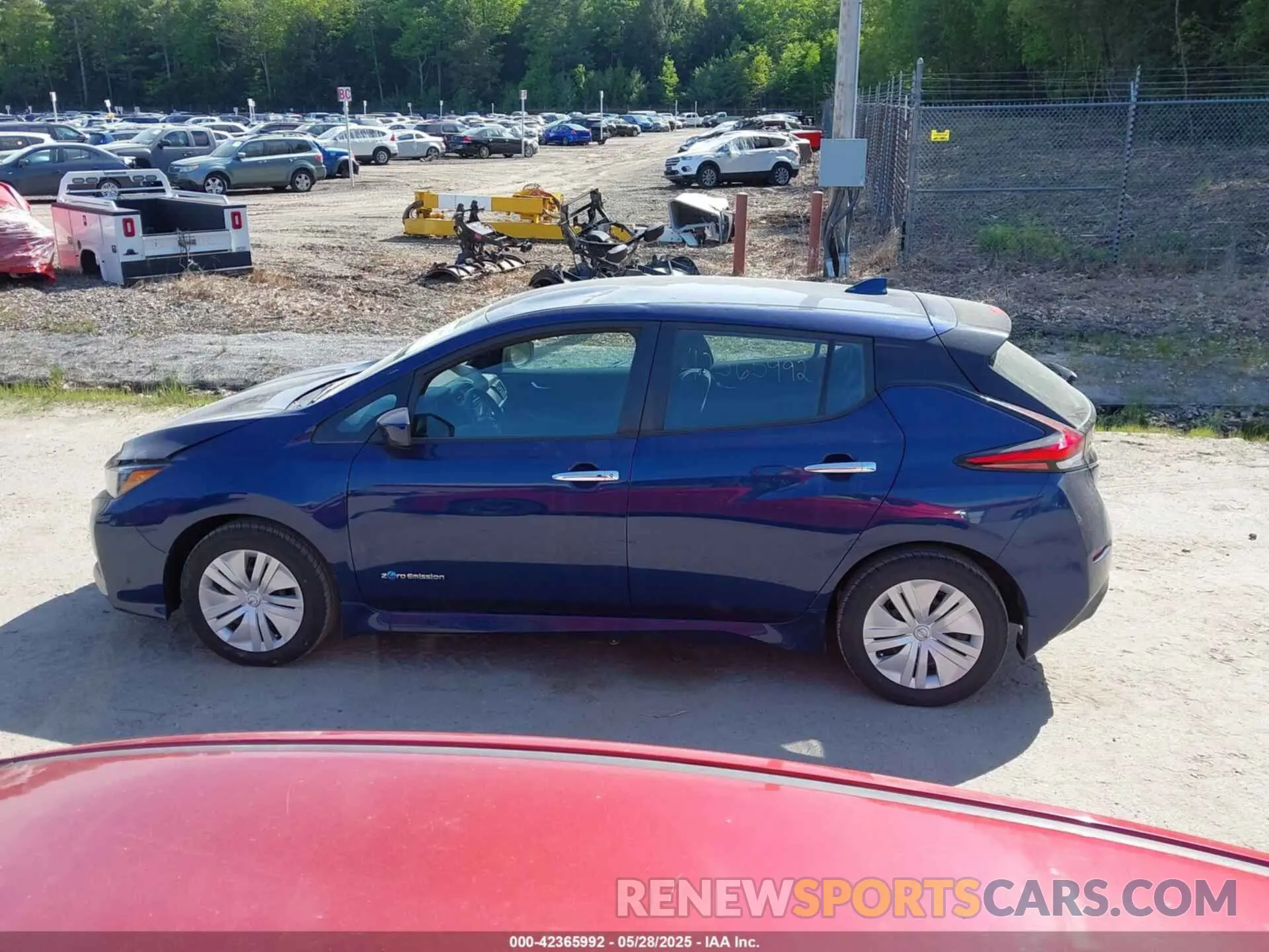 15 Photograph of a damaged car 1N4AZ1CP9KC308428 NISSAN LEAF 2019