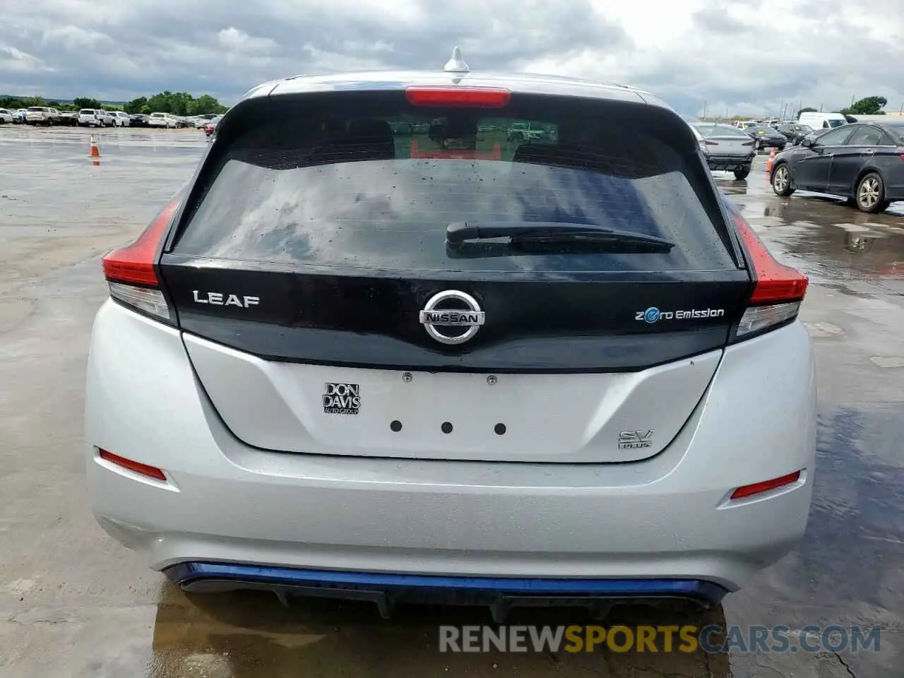 6 Photograph of a damaged car 1N4BZ1CP1KC318620 NISSAN LEAF 2019