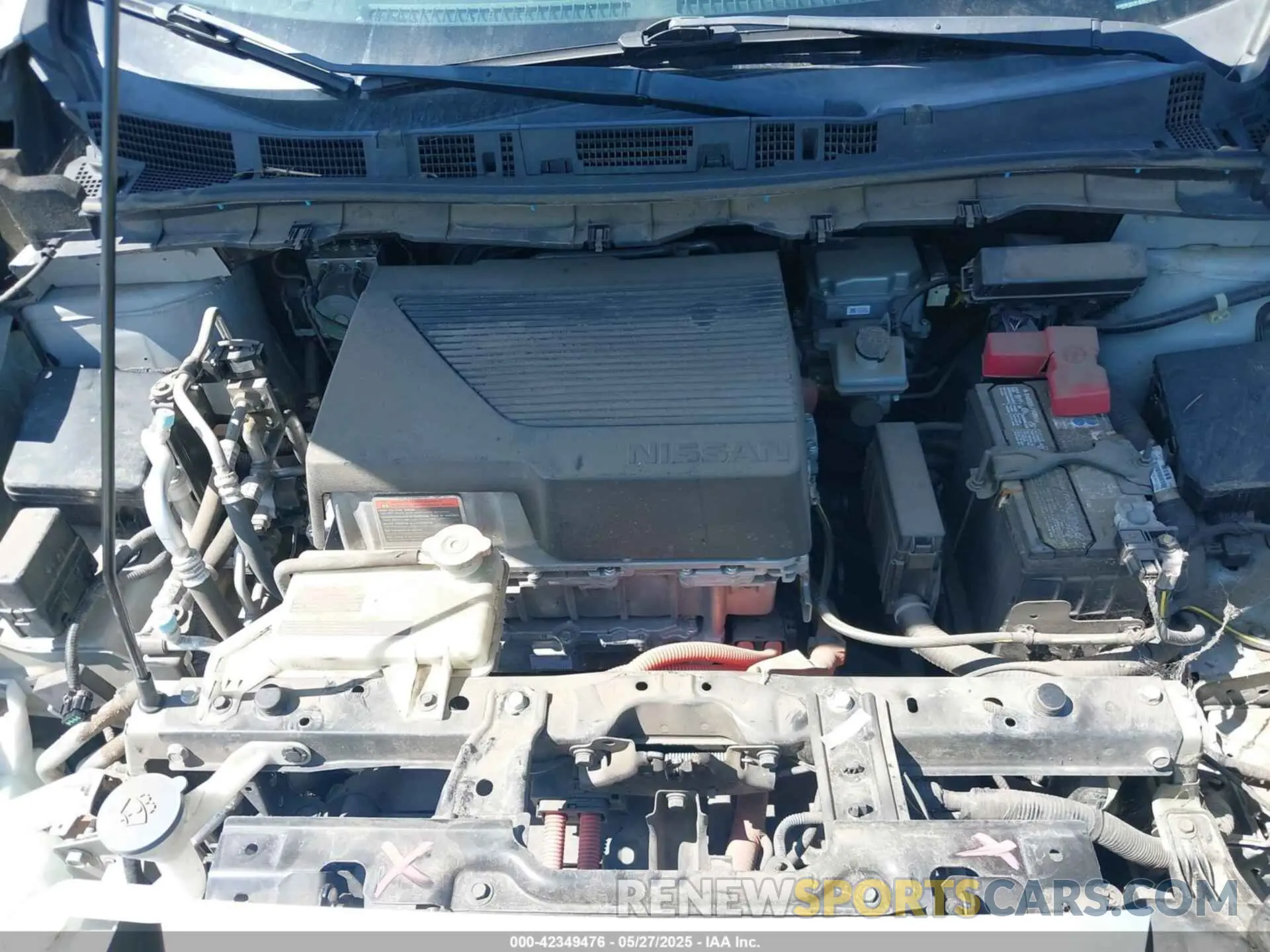 10 Photograph of a damaged car 1N4BZ1CP2KC313488 NISSAN LEAF 2019