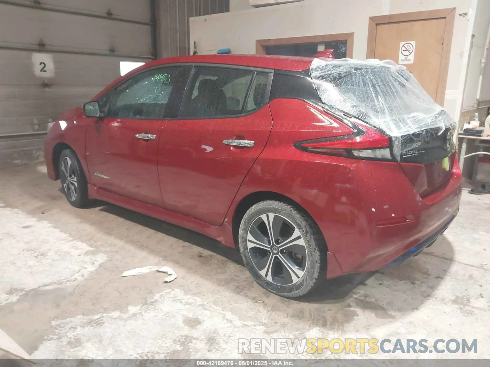 3 Photograph of a damaged car 1N4BZ1CP7KC317374 NISSAN LEAF 2019