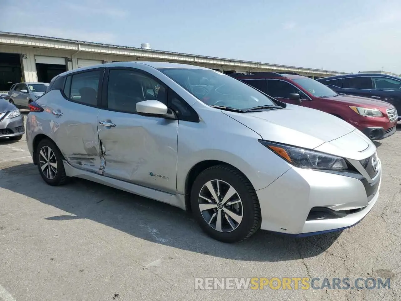 4 Photograph of a damaged car 1N4BZ1CP9KC320888 NISSAN LEAF 2019