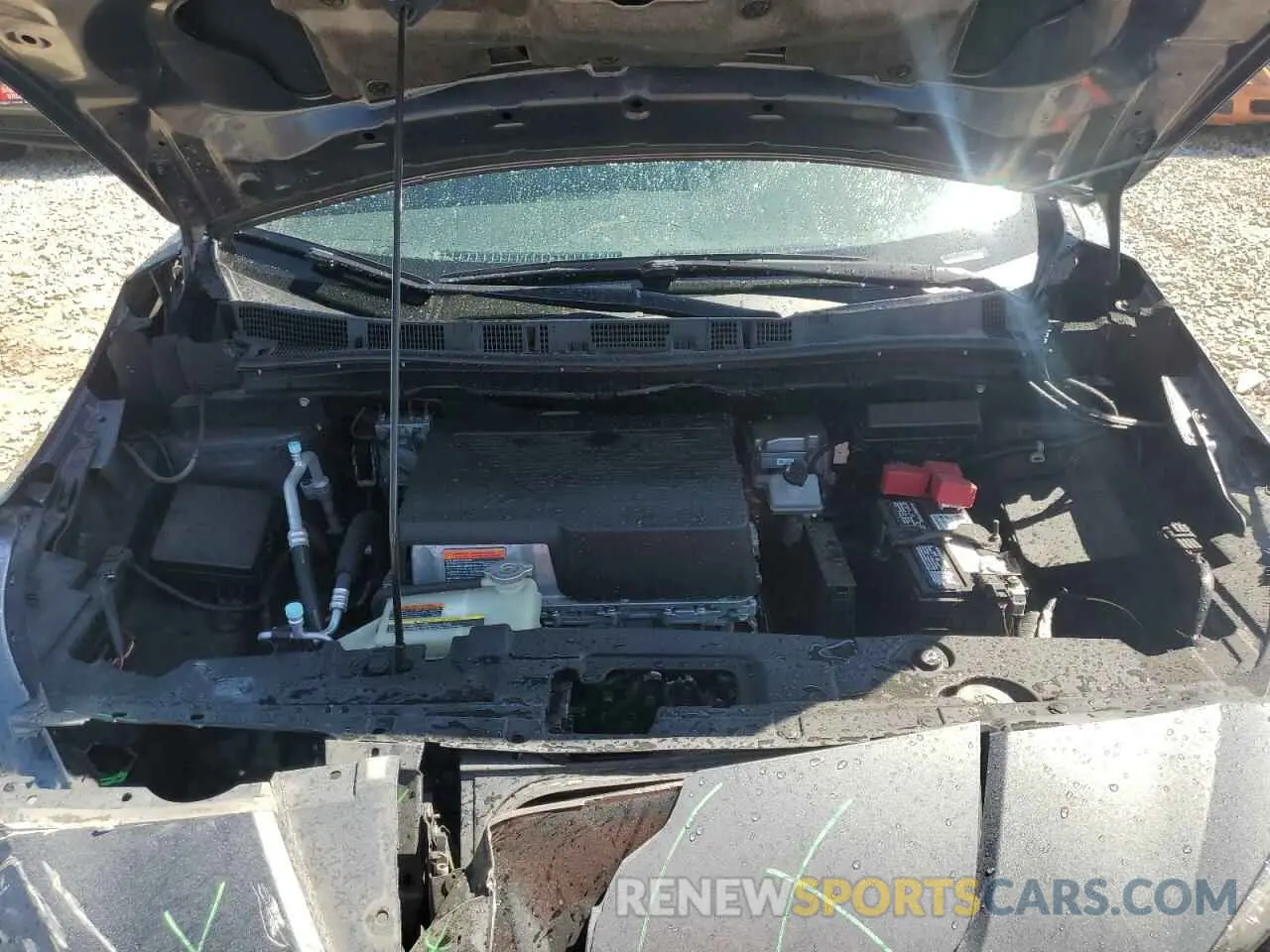 11 Photograph of a damaged car 1N4AZ1BP3LC301378 NISSAN LEAF 2020