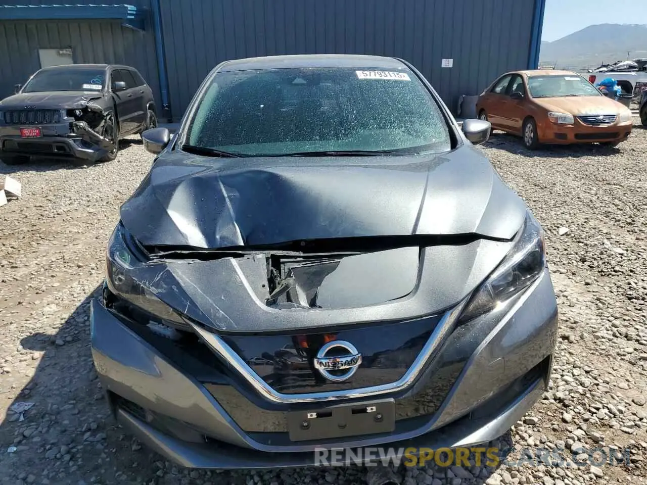 5 Photograph of a damaged car 1N4AZ1BP3LC301378 NISSAN LEAF 2020